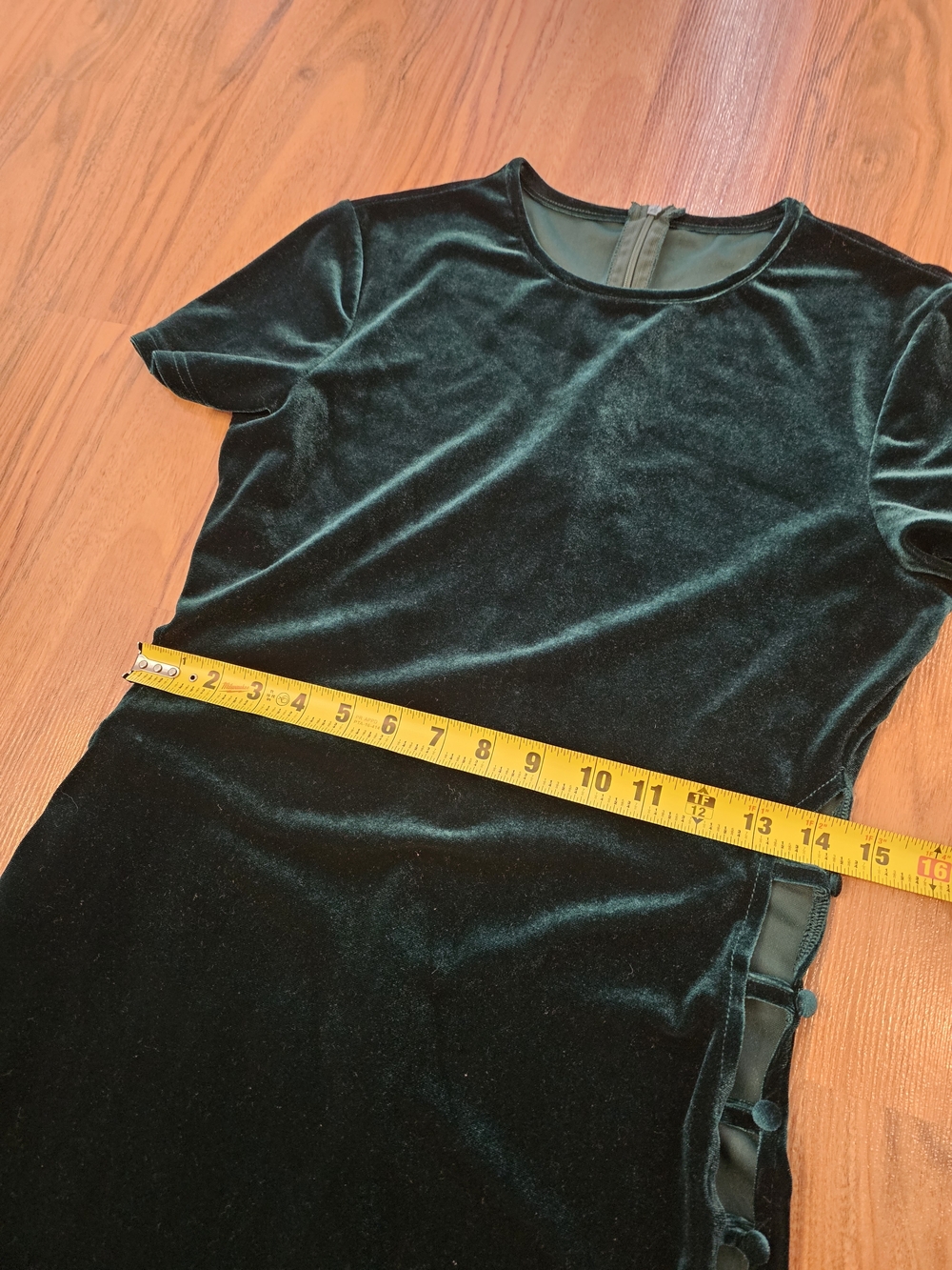 Short-Sleeve Velvet Maxi Dress with Side Slit Button Detail - Dark Green - Picture 14 of 14